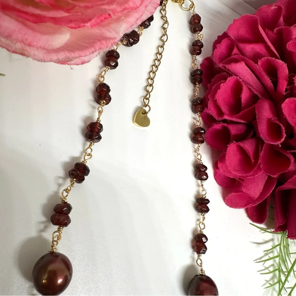 NEW⚜️Baroque Pearl & Garnet Hand Linked Necklace